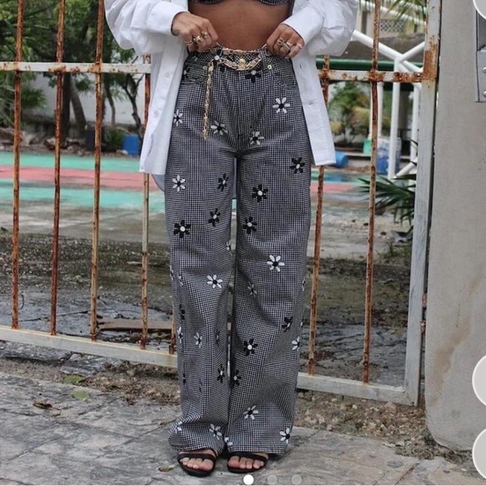 Black and White Floral Checkered Pants